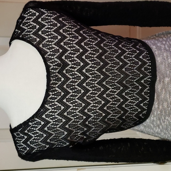 Pinky sweater dress, size 16 - Picture 2 of 7